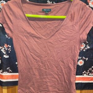 Wild Fable Women's Mauve V-Neck Tee